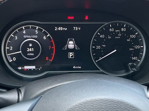 New 2025 Nissan Versa SR w/ Trunk Package image 20