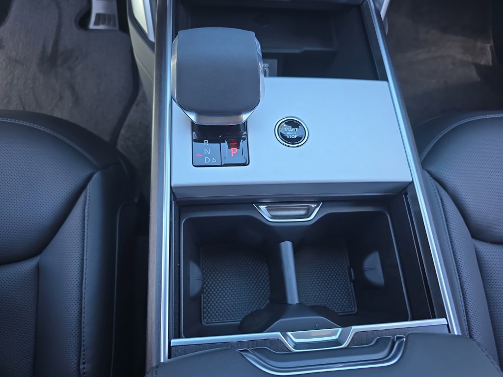 New 2026 Land Rover Range Rover SE AWD/4WD image 26