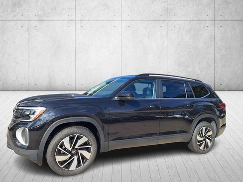 New 2026 Volkswagen Atlas SE image 1