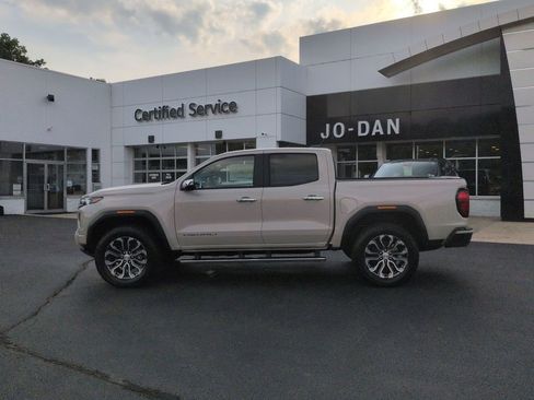 New 2026 GMC Canyon Denali AWD/4WD image 8