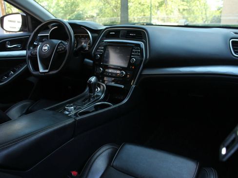 Used 2017 Nissan Maxima 3.5 SL FWD image 25