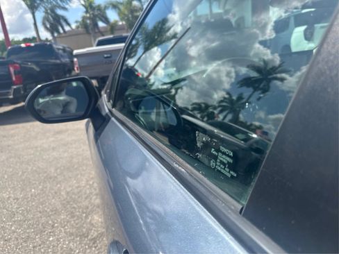 Used 2022 Toyota Corolla LE FWD image 26