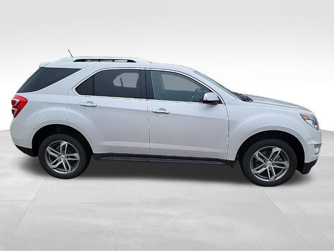 Used 2017 Chevrolet Equinox Premier w/ Enhanced Convenience Package image 24