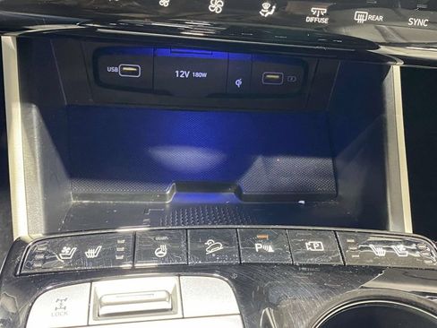 Used 2024 Hyundai Tucson Limited AWD/4WD image 30