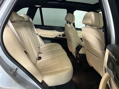 Used 2018 BMW X5 xDrive50i AWD/4WD image 27