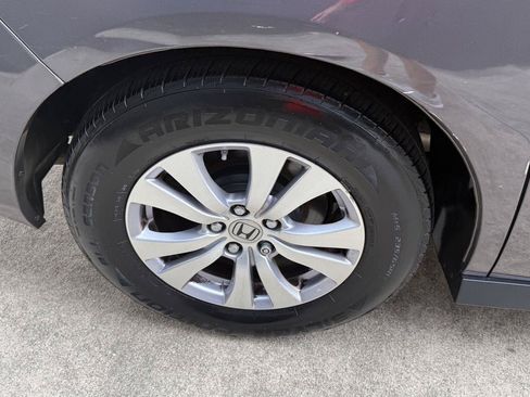 Used 2016 Honda Odyssey SE image 28
