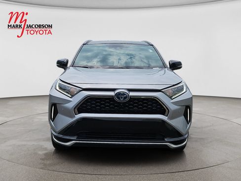 Used 2021 Toyota RAV4 XSE w/ Premium Package AWD/4WD image 2