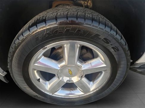 Used 2011 Chevrolet Tahoe LT w/ Texas Edition image 31