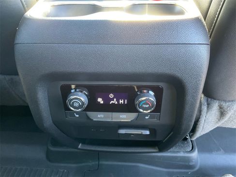 Used 2024 Chevrolet Traverse RS w/ LPO, Floor Liner Package image 24