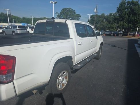 Used 2016 Toyota Tacoma SR RWD image 18