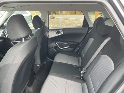 Used 2023 Kia Soul LX w/ Option Group 015 image 13