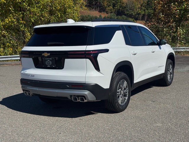 New 2027 Chevrolet Traverse LT w/ Driver Confidence Package AWD/4WD image 7