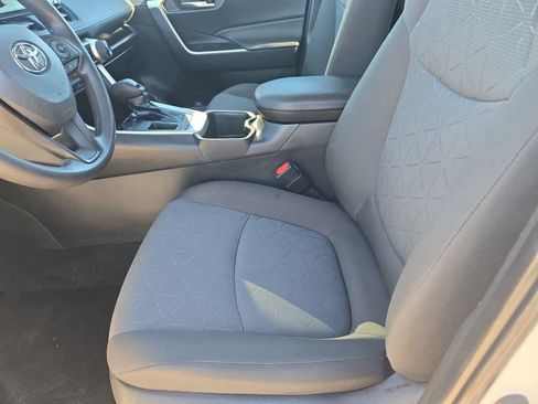 Used 2023 Toyota RAV4 XLE image 15