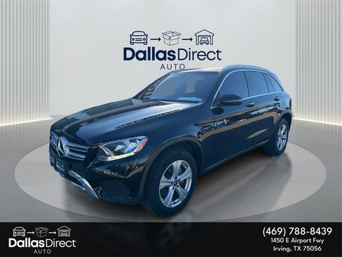 Used 2018 Mercedes-Benz GLC 300 w/ Premium Package image 2