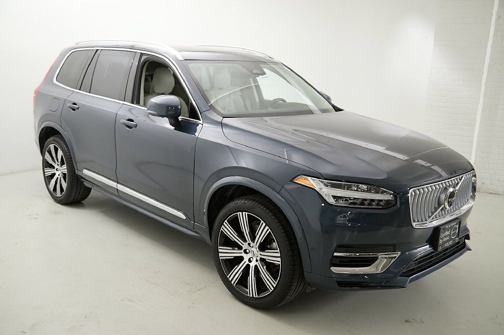 Certified 2024 Volvo XC90 T8 Plus w/ Protection Package Premier AWD/4WD image 4