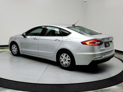 Used 2019 Ford Fusion S image 7
