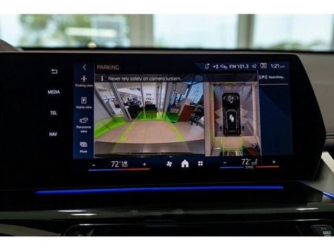 New 2025 BMW X1 xDrive28i w/ Premium Package image 73