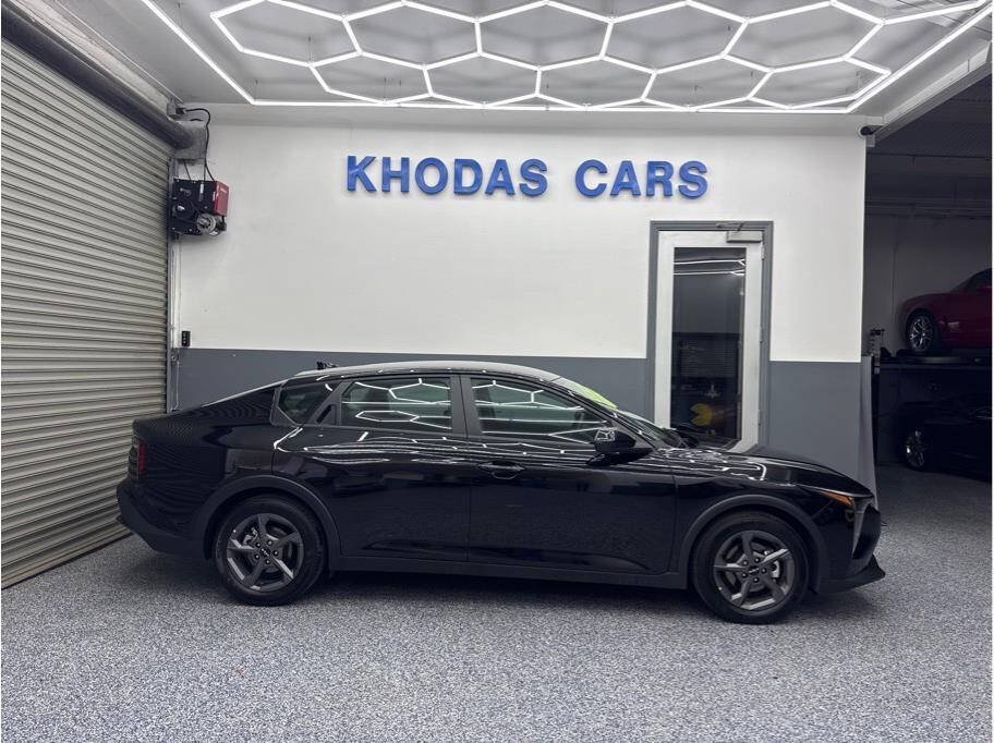 Used 2025 Kia K4 FWD image 5