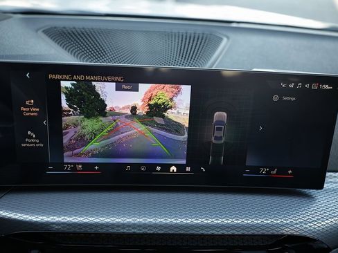 New 2026 BMW 330i Sedan w/ M Sport Package image 37