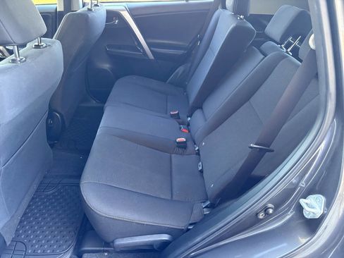 Used 2017 Toyota RAV4 XLE image 11