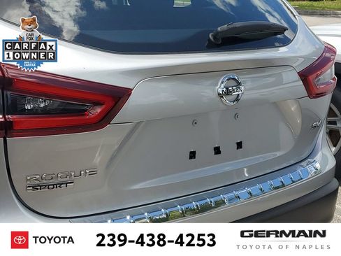 Used 2022 Nissan Rogue Sport SV FWD image 18
