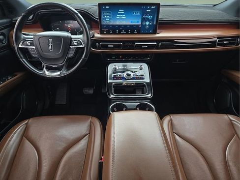 Used 2021 Lincoln Nautilus Reserve image 18