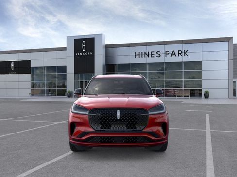 New 2026 Lincoln Aviator Reserve w/ Jet Appearance Package AWD/4WD image 6
