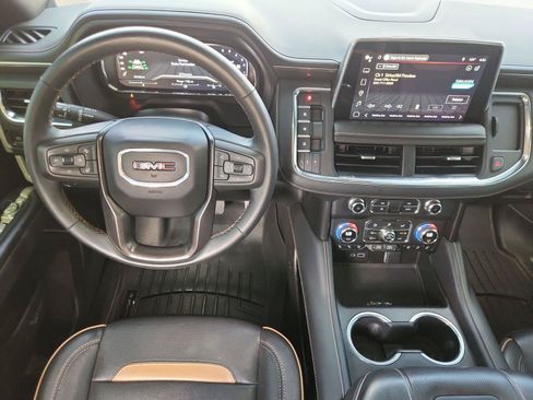 Used 2023 GMC Yukon AT4 AWD/4WD image 11