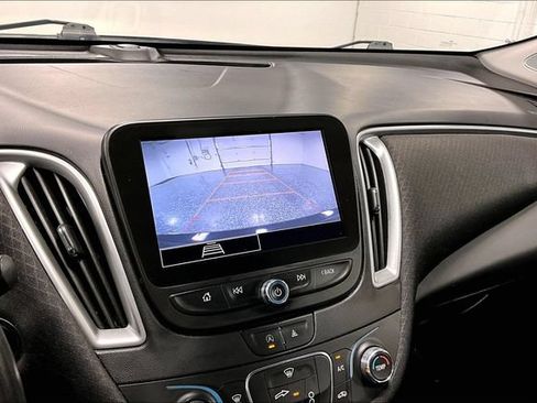 Used 2022 Chevrolet Malibu RS w/ LPO, Convenience Package 1 FWD image 14