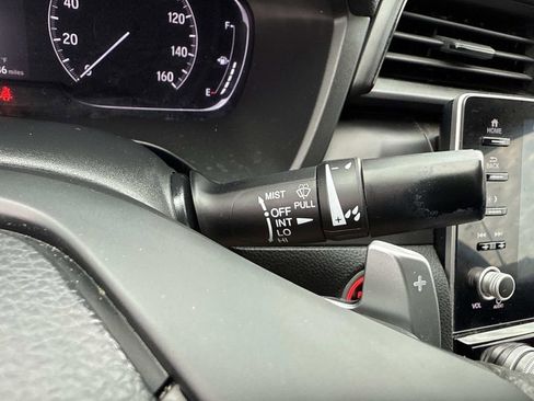 Used 2019 Honda Insight EX image 37