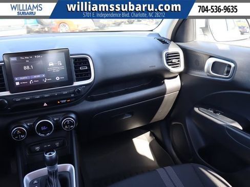 Used 2023 Hyundai Venue SEL w/ Cargo Package FWD image 15
