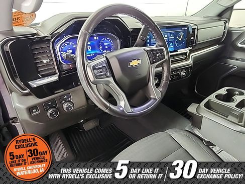 Certified 2022 Chevrolet Silverado 1500 LT image 17