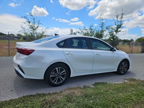 Used 2024 Kia Forte LXS FWD image 6