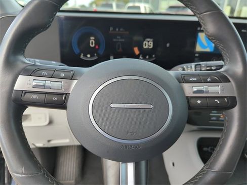 Used 2024 Hyundai Kona SEL image 37