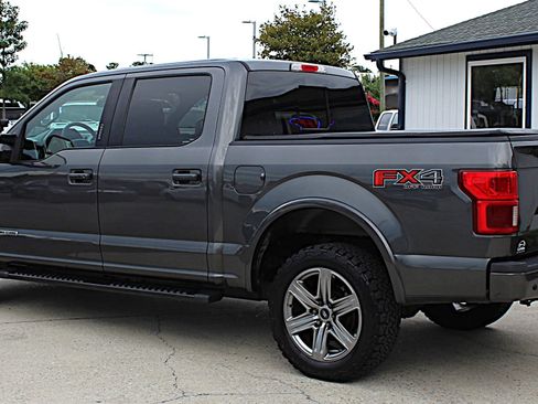 Used 2018 Ford F150 Lariat w/ Equipment Group 502A Luxury AWD/4WD image 3