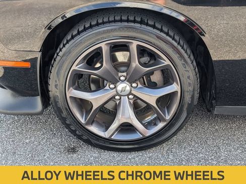 Used 2019 Dodge Challenger GT RWD image 11