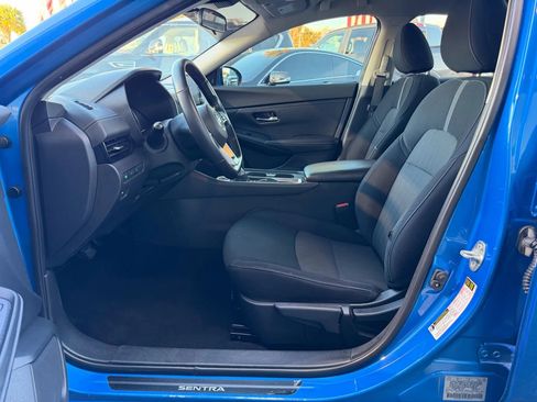 Used 2021 Nissan Sentra SV FWD image 10