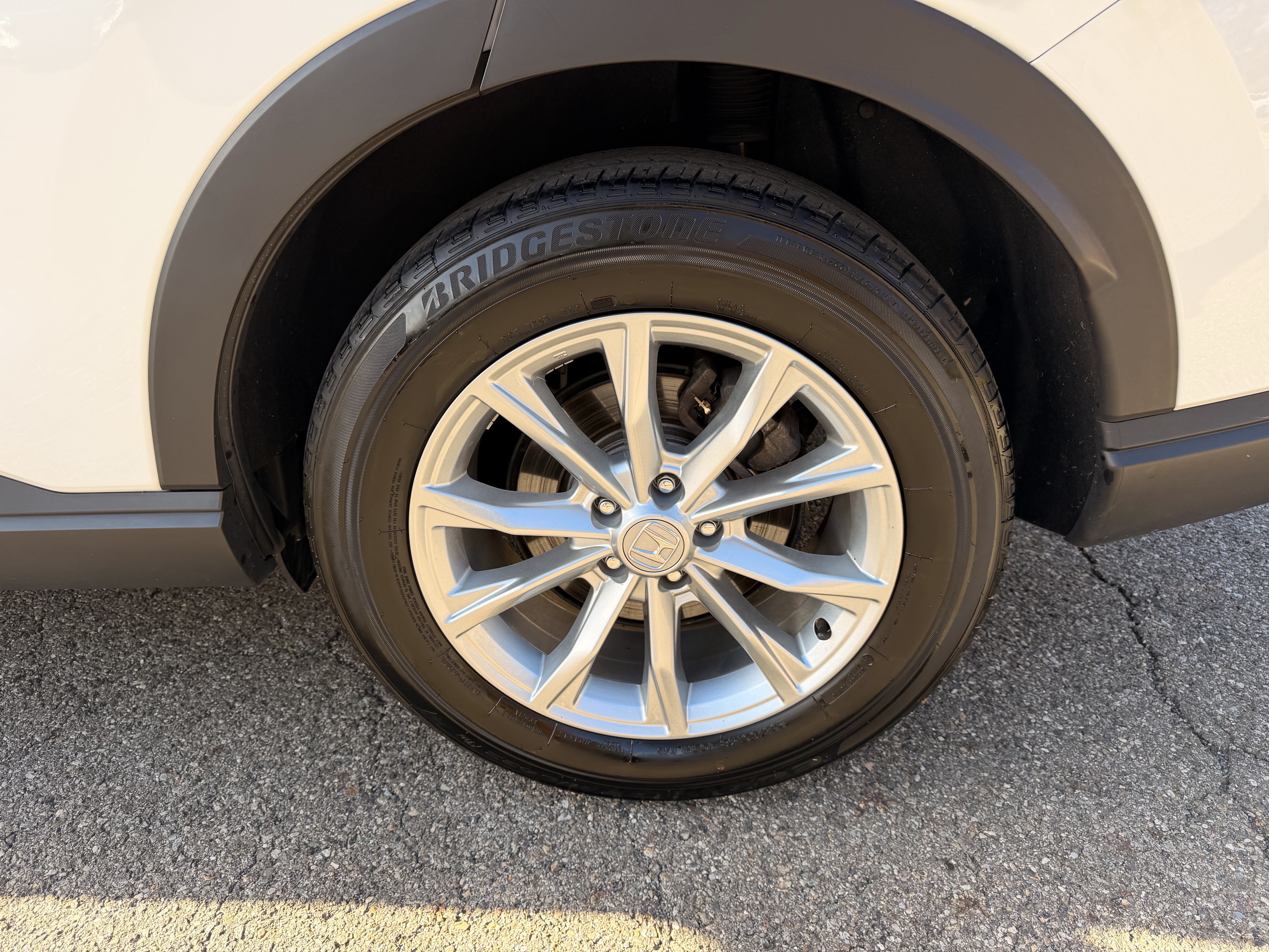 Used 2024 Honda CR-V EX image 8