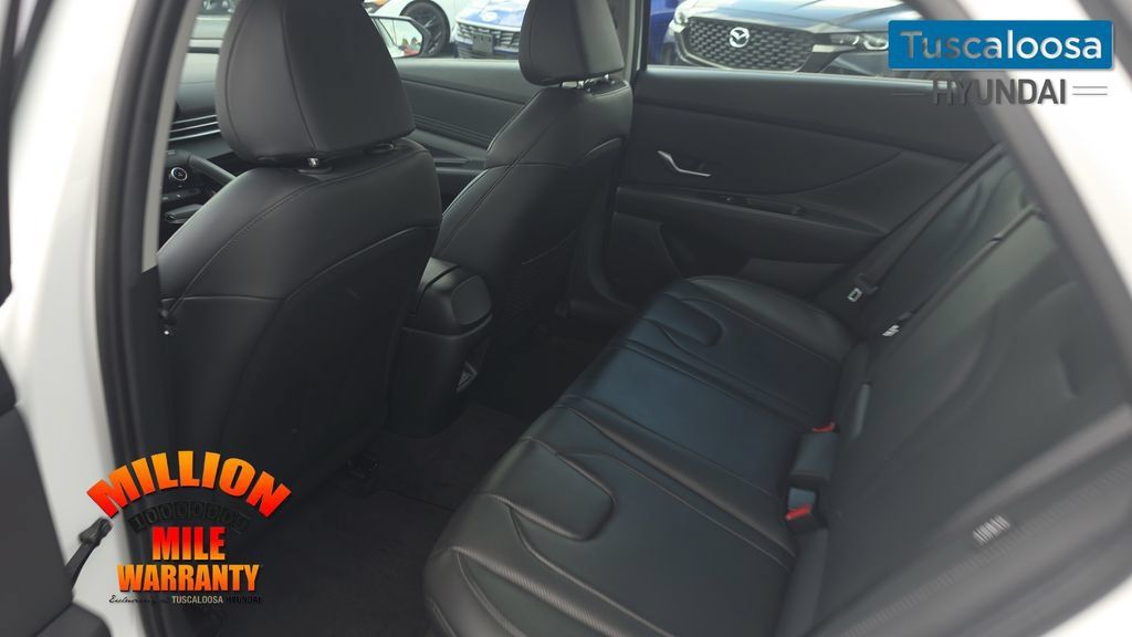 Used 2026 Hyundai Elantra Limited FWD image 24