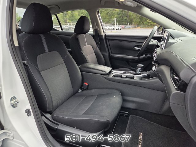 Used 2024 Nissan Sentra SV FWD image 15