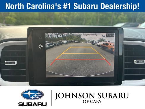Used 2023 Hyundai Venue Limited w/ Cargo Package FWD image 13