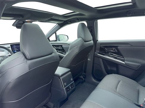 Used 2024 Toyota bZ4X XLE w/ Weather Package image 35