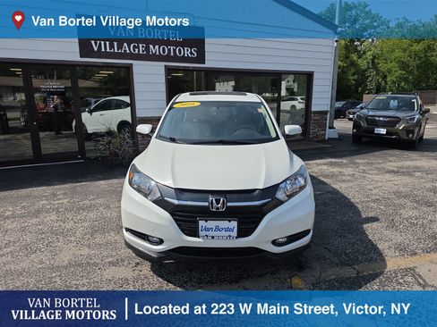 Used 2016 Honda HR-V EX image 2