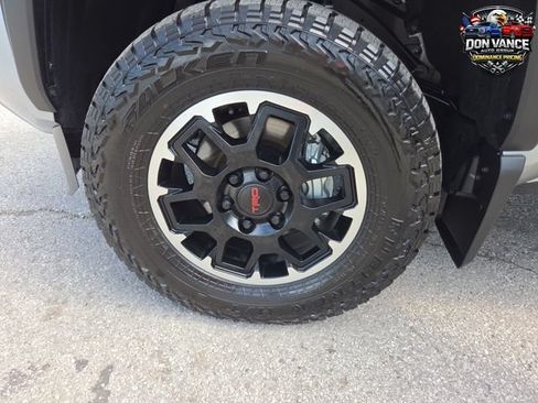 Used 2026 Toyota Tacoma TRD Off-Road AWD/4WD image 26