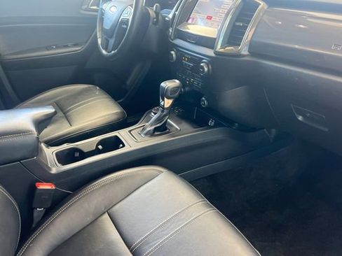 Used 2019 Ford Ranger Lariat w/ Black Appearance Package AWD/4WD image 18