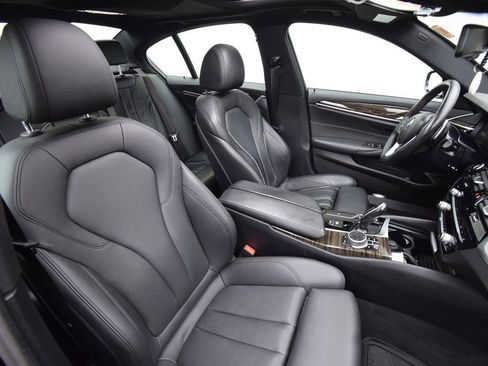 Used 2020 BMW 530i w/ Convenience Package image 20