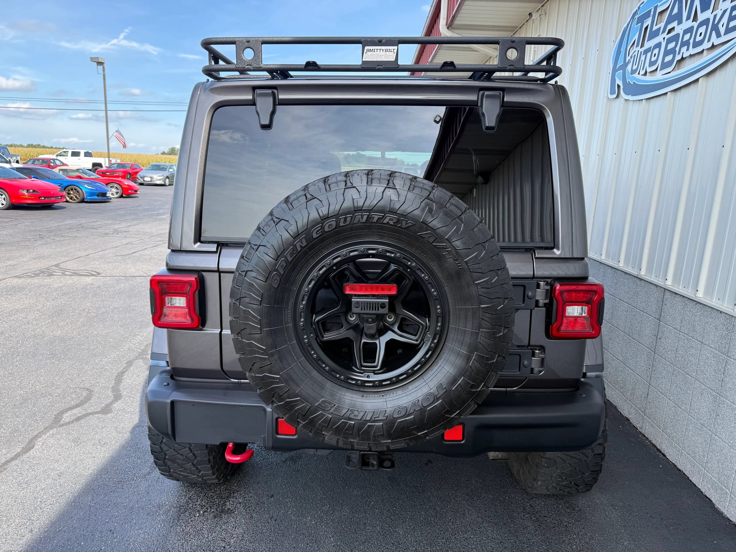 Used 2020 Jeep Wrangler Unlimited Rubicon w/ Dual Top Group AWD/4WD image 5