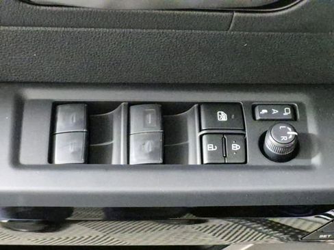 New 2026 Toyota Tundra Limited AWD/4WD image 14