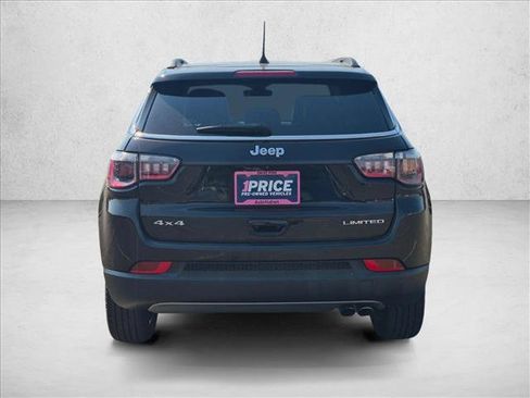 Used 2022 Jeep Compass Limited w/ Sun and Sound Group AWD/4WD image 6