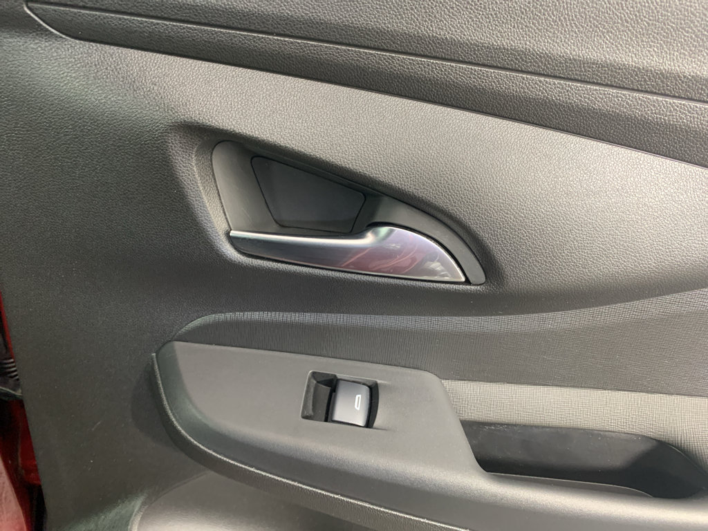 Used 2024 Buick Envista Sport Touring w/ Convenience I Package FWD image 36